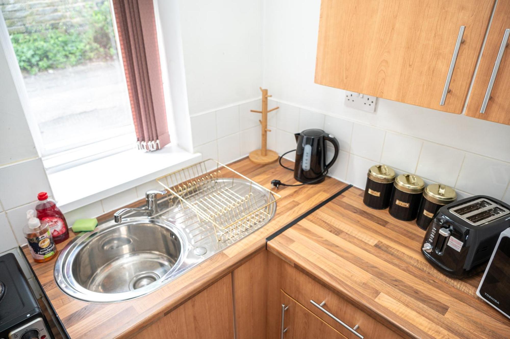 Bvapartments Deighton Huddersfield Exterior photo